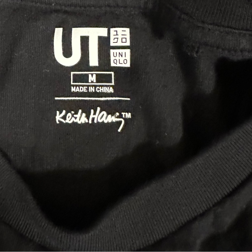 Uniqlo x Keith Haring Colab, great condition - Picture 2 of 2